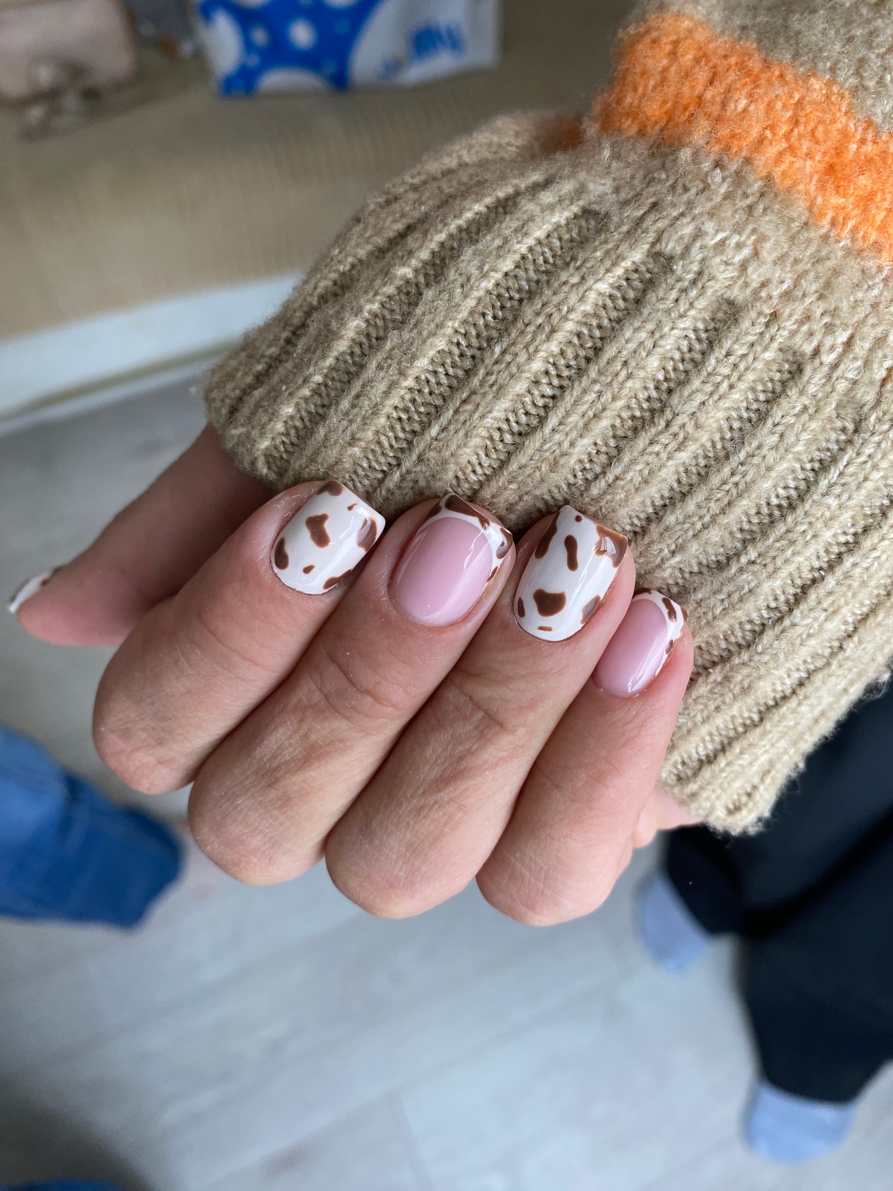 R A D A Nails Studio